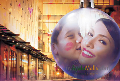 See love all around this Christmas at TriNoma!